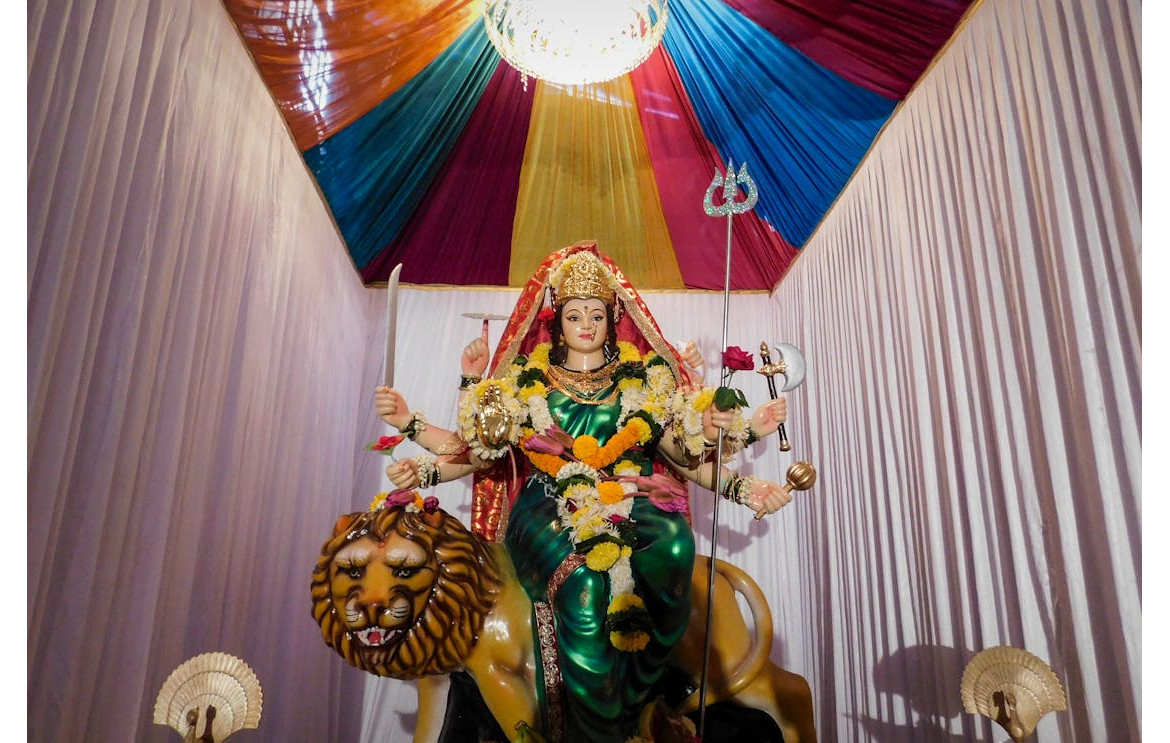 Unique Decor Ideas for 9 Days of Navratri to Transform Your Home