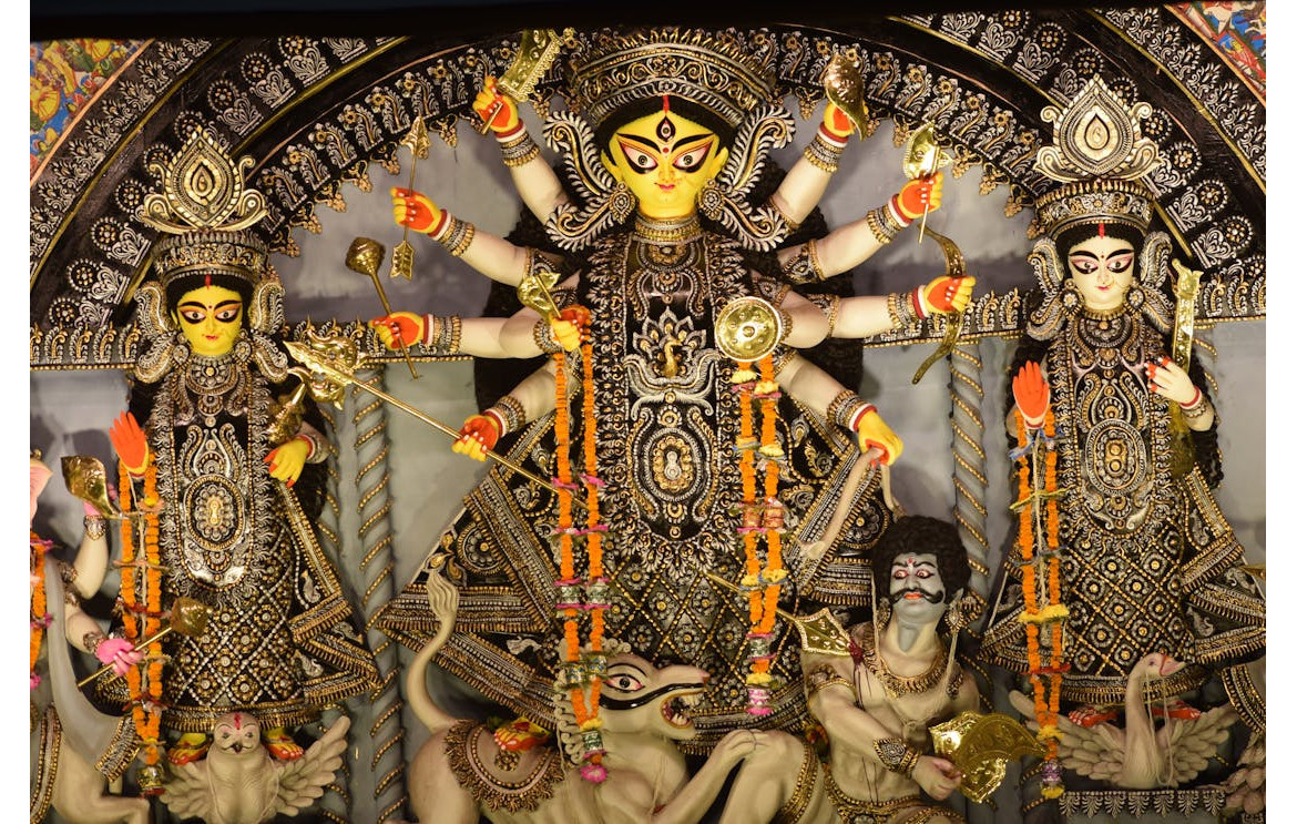7 Creative Durga Puja Home Decor Ideas