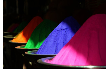 30 Happy Holi Wishes, Quotes, and Greetings for 2025